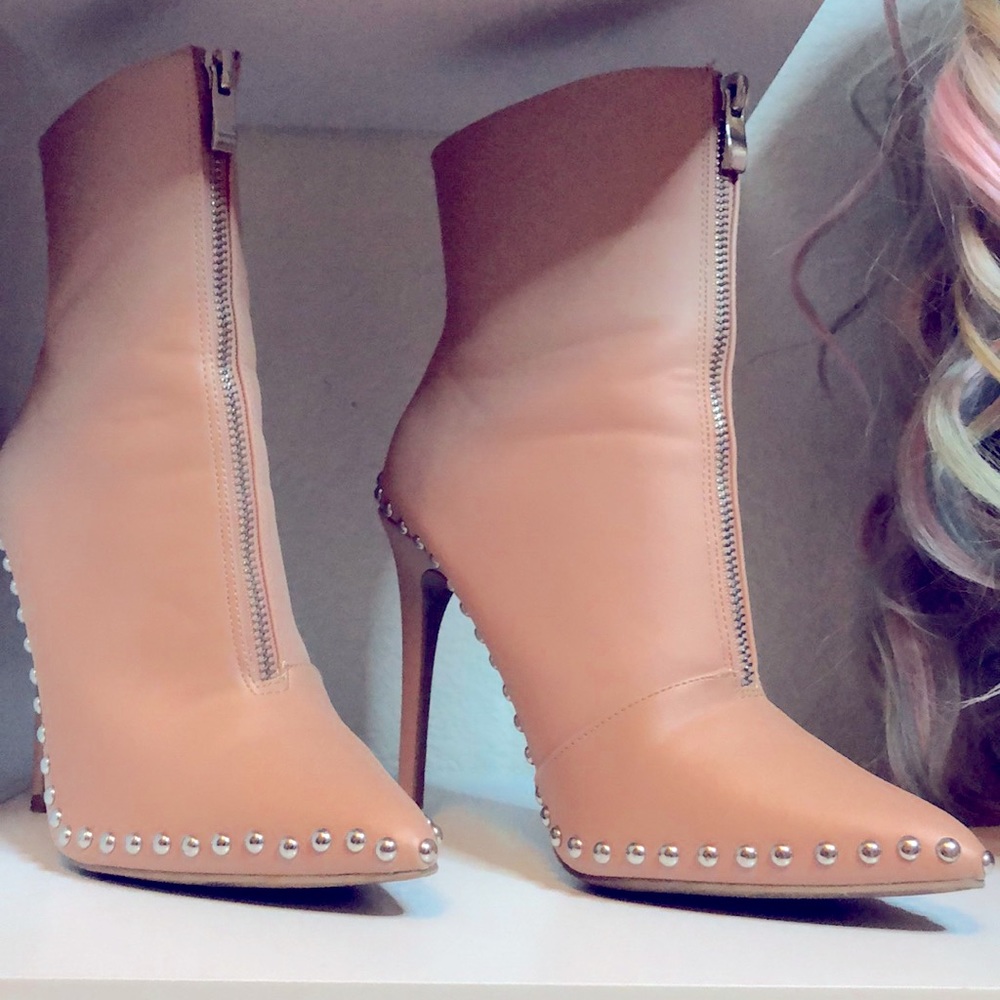 Beauty rock start booties